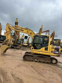 Buy Komatsu PC110-7 Used Excavator / 2 Buy Komatsu PC110-7 Used Excavator / 2
