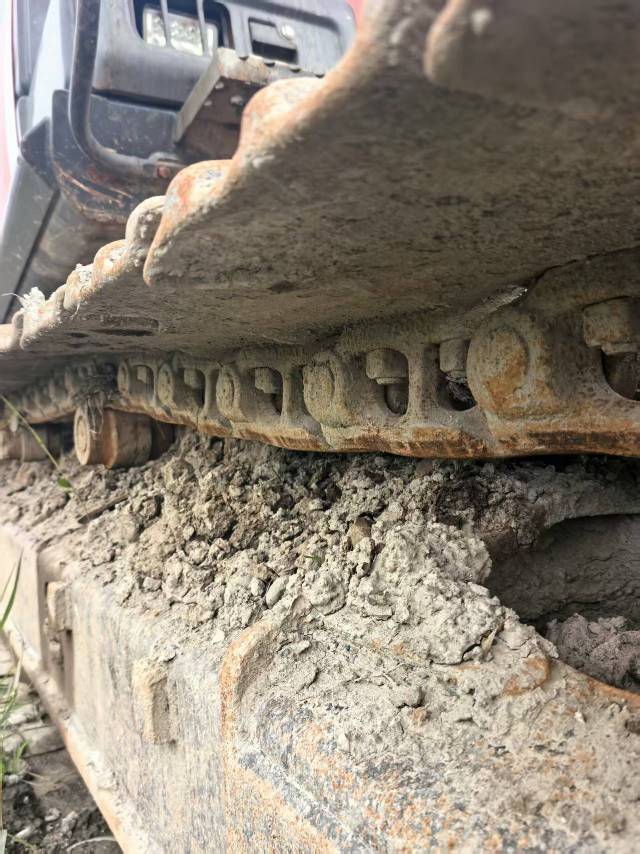 Buy Hitachi ZX260LCH-3G Used Excavator / 7