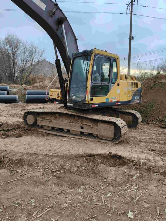 Buy Volvo 210D Used Excavator / 1