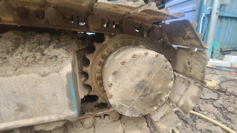 Buy Kobelco 210LC-9 Used Excavator / 4