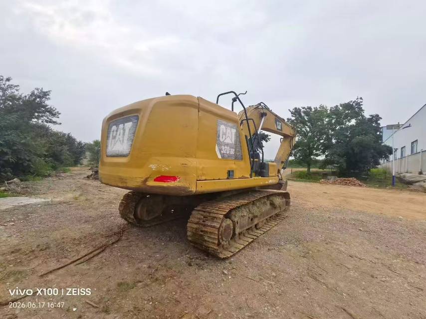 Buy Caterpillar Used Excavator / 5