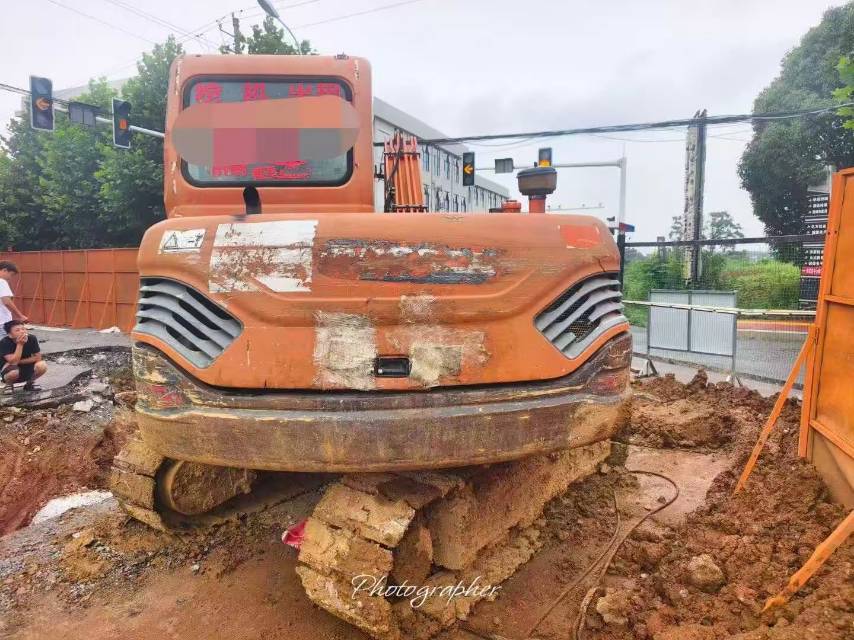 Buy Doosan Used Excavator / 6