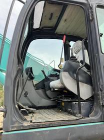 Buy Kobelco SK250 Used Excavator / 3 Buy Kobelco SK250 Used Excavator / 3