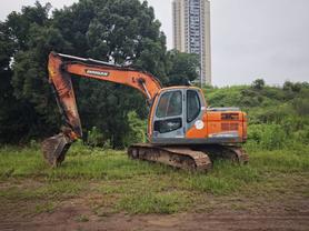 Buy Doosan 150W-7 Used Excavator / 4 Buy Doosan 150W-7 Used Excavator / 4