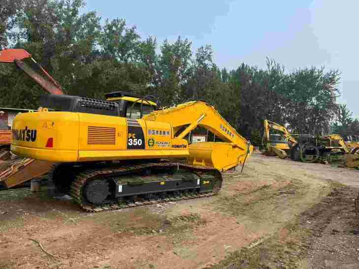 Buy Komatsu PC350-7 Used Excavator / 1