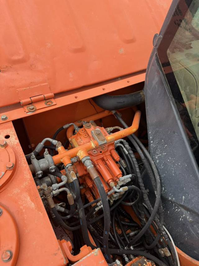 Buy Hitachi ZX60 Used Excavator / 5