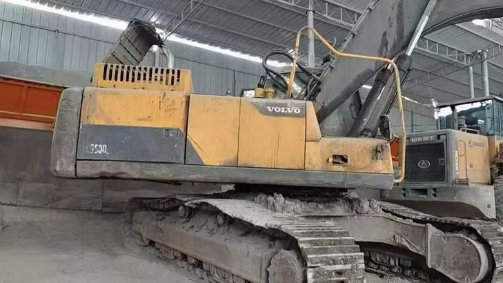 Buy Volvo Used Excavator / 1