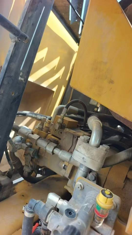 Buy Caterpillar CT18-7BS Used Excavator / 6
