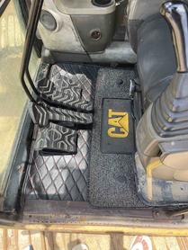 Buy Caterpillar 320C Used Excavator / 7 Buy Caterpillar 320C Used Excavator / 7
