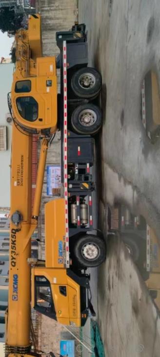 Buy XCMG QY25K5D-1 Used Crane / 1