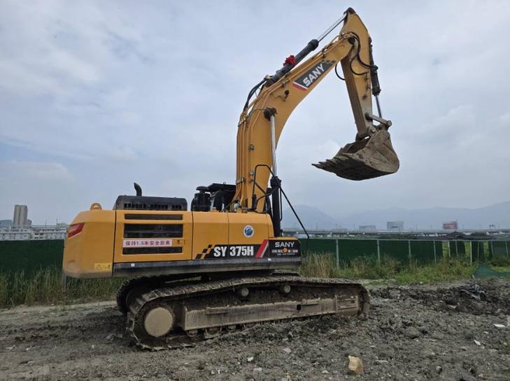 Buy Sany SY375H Used Excavator / 1