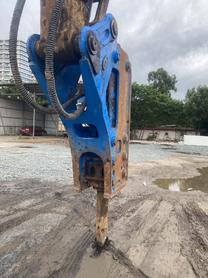 Buy Kato 430R Used Excavator / 8 Buy Kato 430R Used Excavator / 8