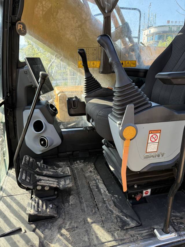 Buy Sany 375 Used Excavator / 3