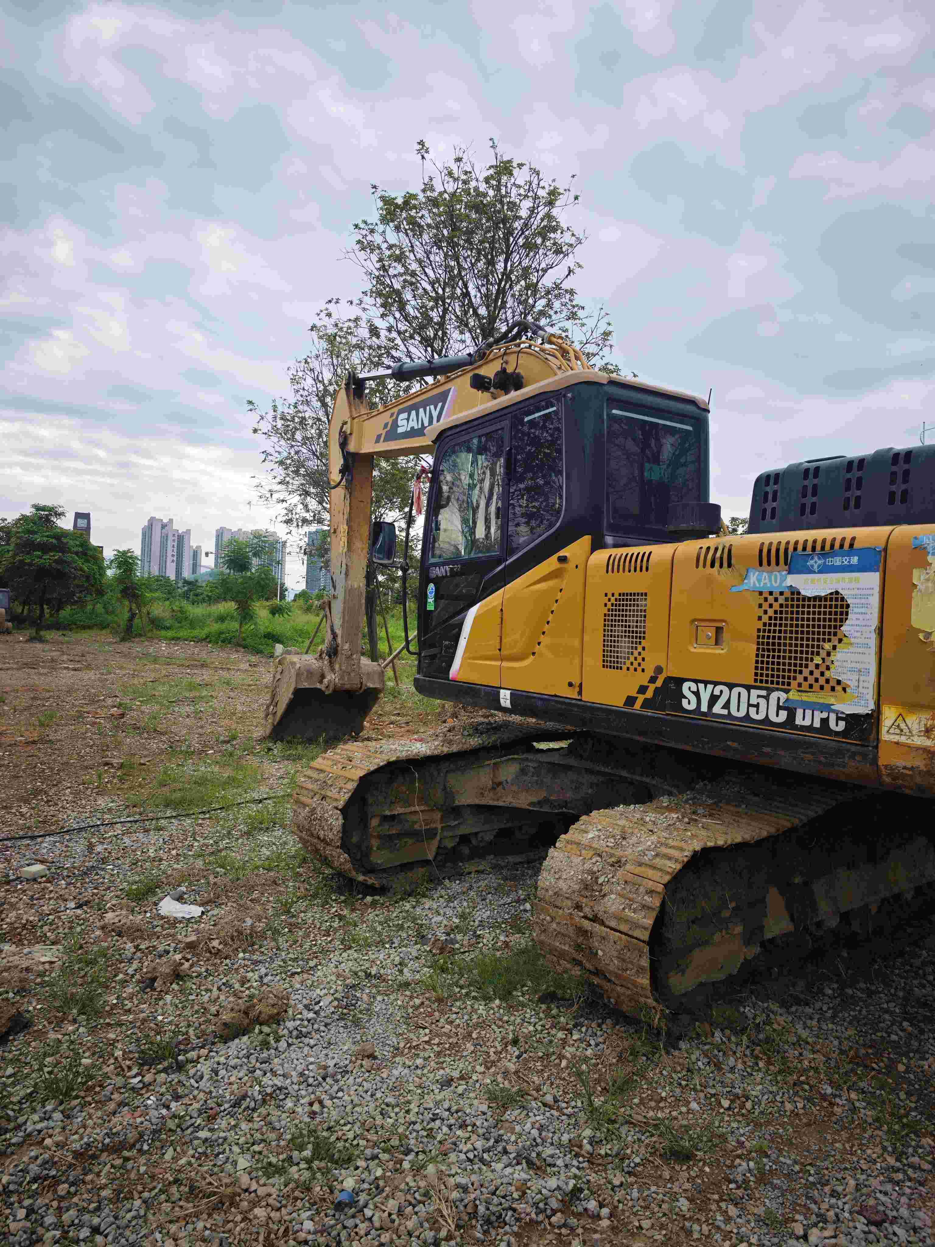 Buy Sany 205C-8 Used Excavator / 4