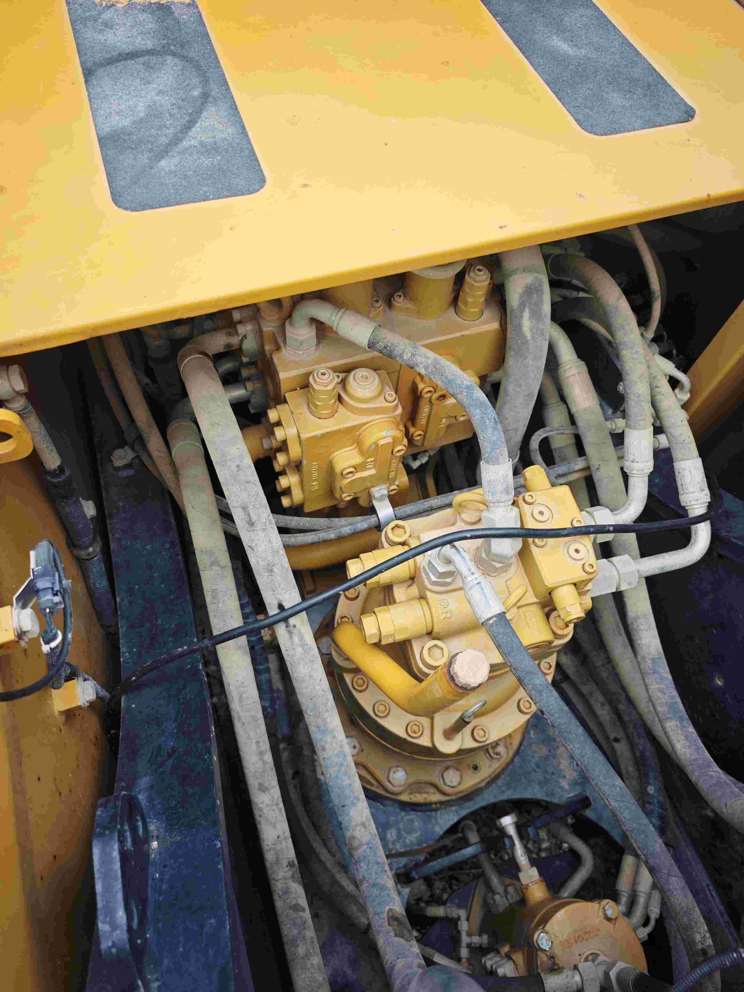 Buy Sany 205C-8 Used Excavator / 5