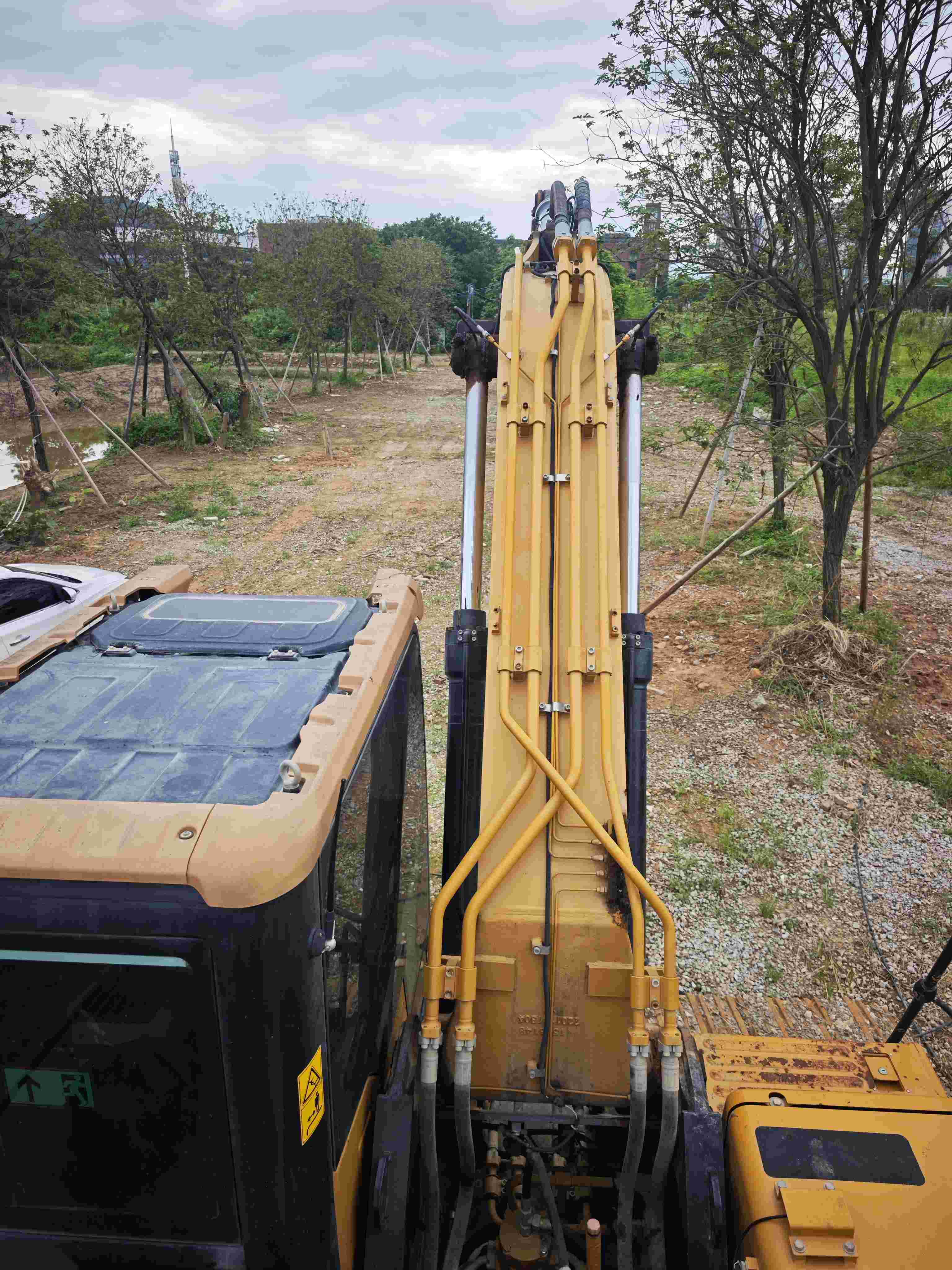 Buy Sany 205C-8 Used Excavator / 8