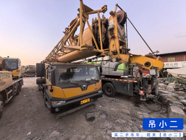 Buy XCMG 25KD Used Crane / 2