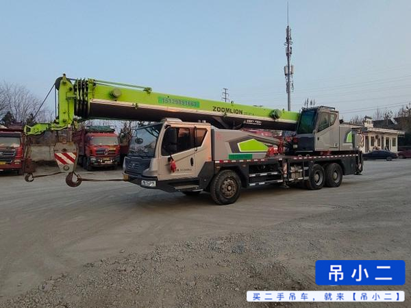 شراء Zoomlion ZTC251VE562 مستعمل رافعة