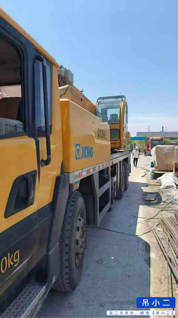 Buy XCMG 25K Used Crane / 3