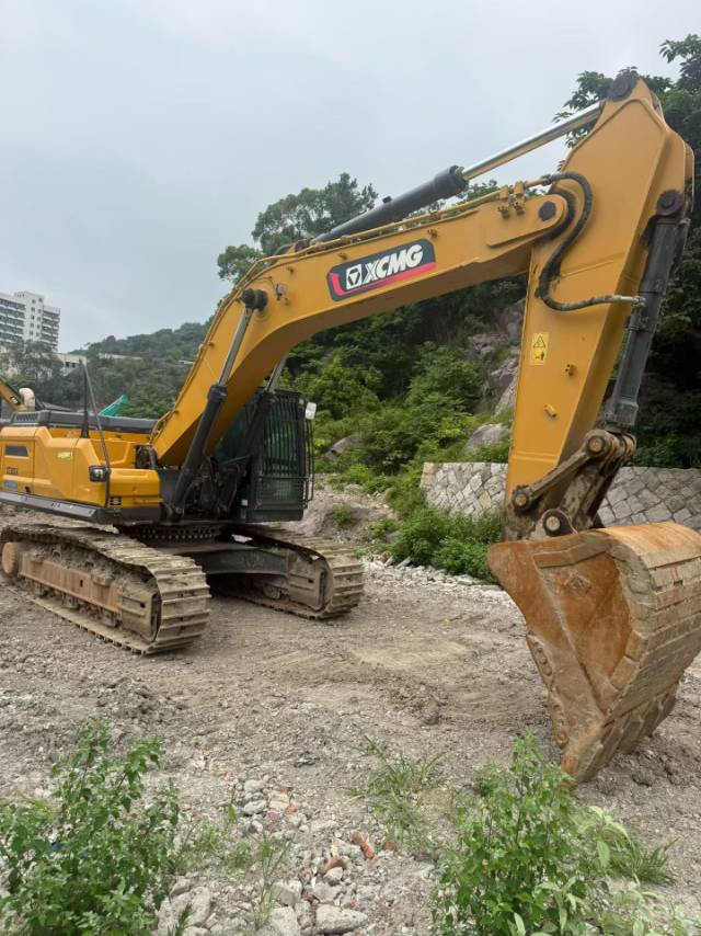 Buy XCMG XE380GK Used Excavator / 4