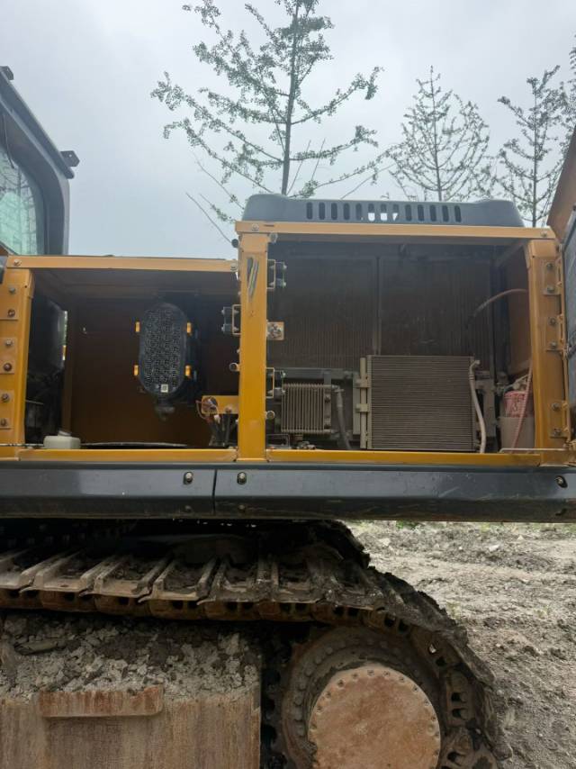 Buy XCMG XE380GK Used Excavator / 8