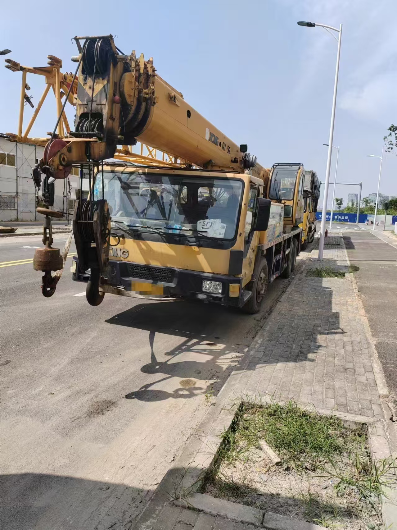 Buy XCMG QY20G Used Crane / 2