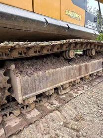 Buy XCMG XE270DK Used Excavator / 2 Buy XCMG XE270DK Used Excavator / 2