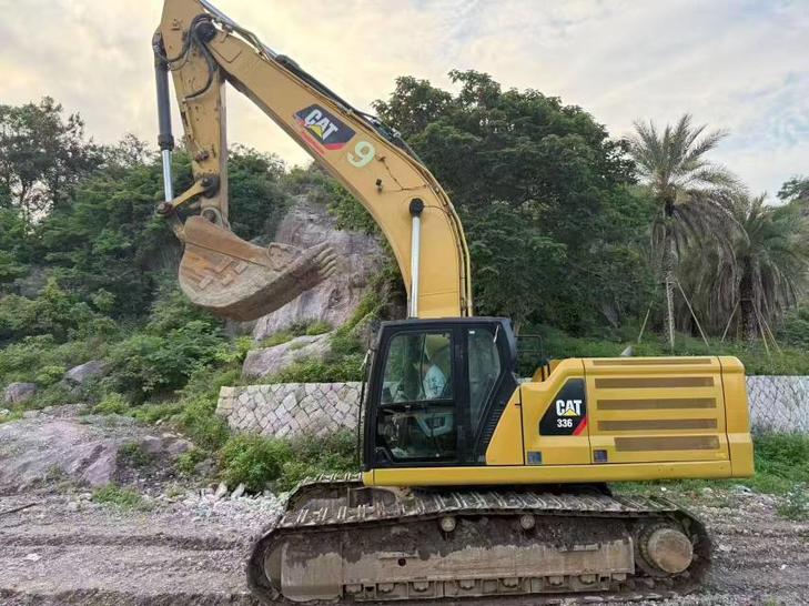 Buy Caterpillar 336DL Used Excavator / 1