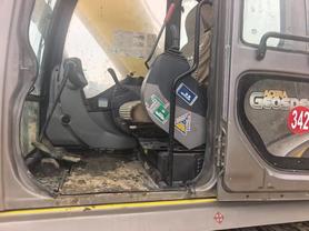 Buy Kobelco 200-8 Used Excavator / 5 Buy Kobelco 200-8 Used Excavator / 5