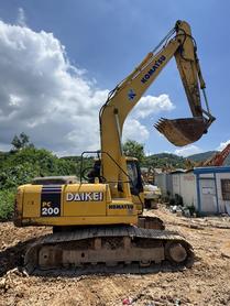 Buy Komatsu PC200-8N1 Used Excavator / 2 Buy Komatsu PC200-8N1 Used Excavator / 2