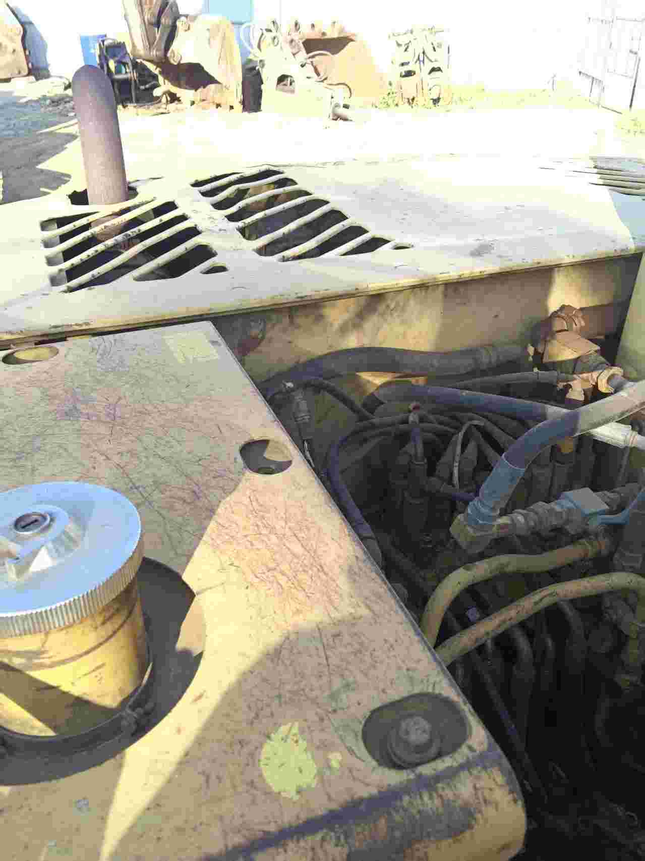 Buy Caterpillar 307E Used Excavator / 6