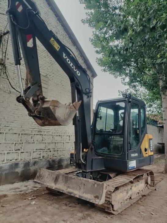 Buy Volvo 55C Used Excavator / 1