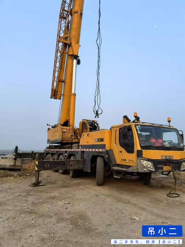 Buy Zoomlion ZTC251VE562 Used Crane / 3