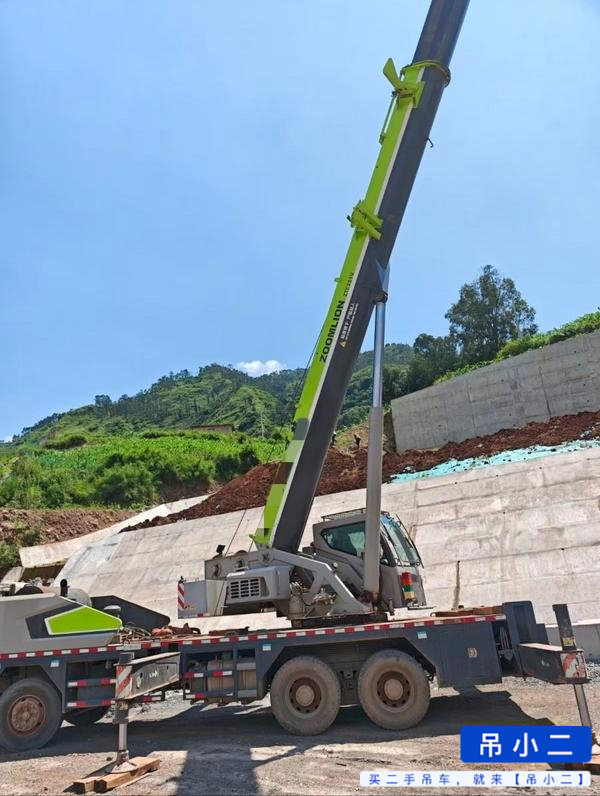 شراء رافعة Zoomlion ZTC251VE562 مستعملة / 3