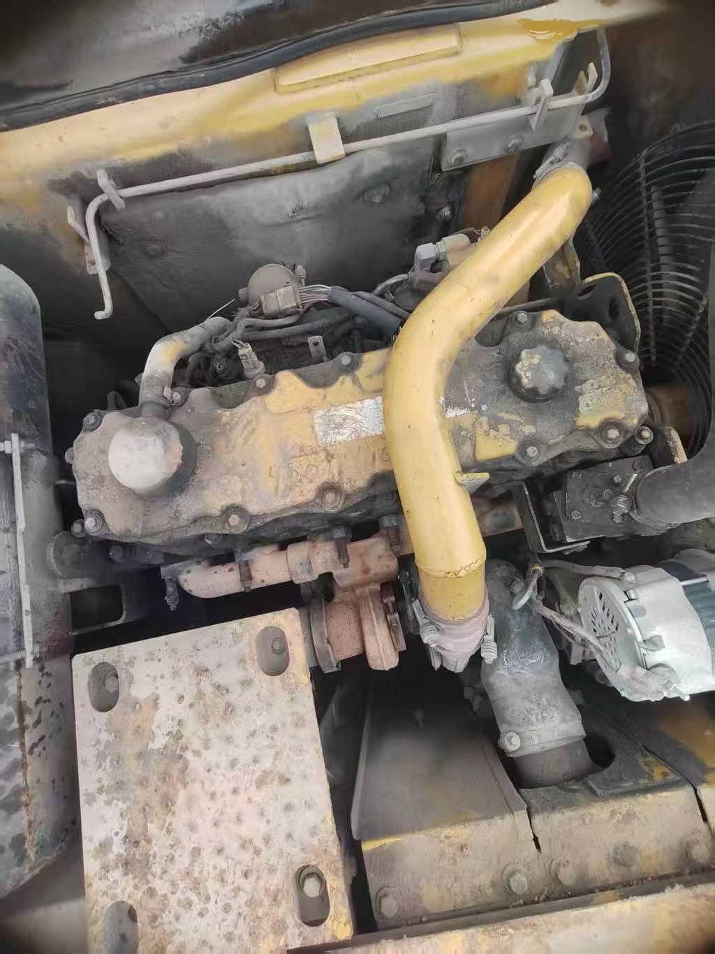 Buy Caterpillar 323D Used Excavator / 5