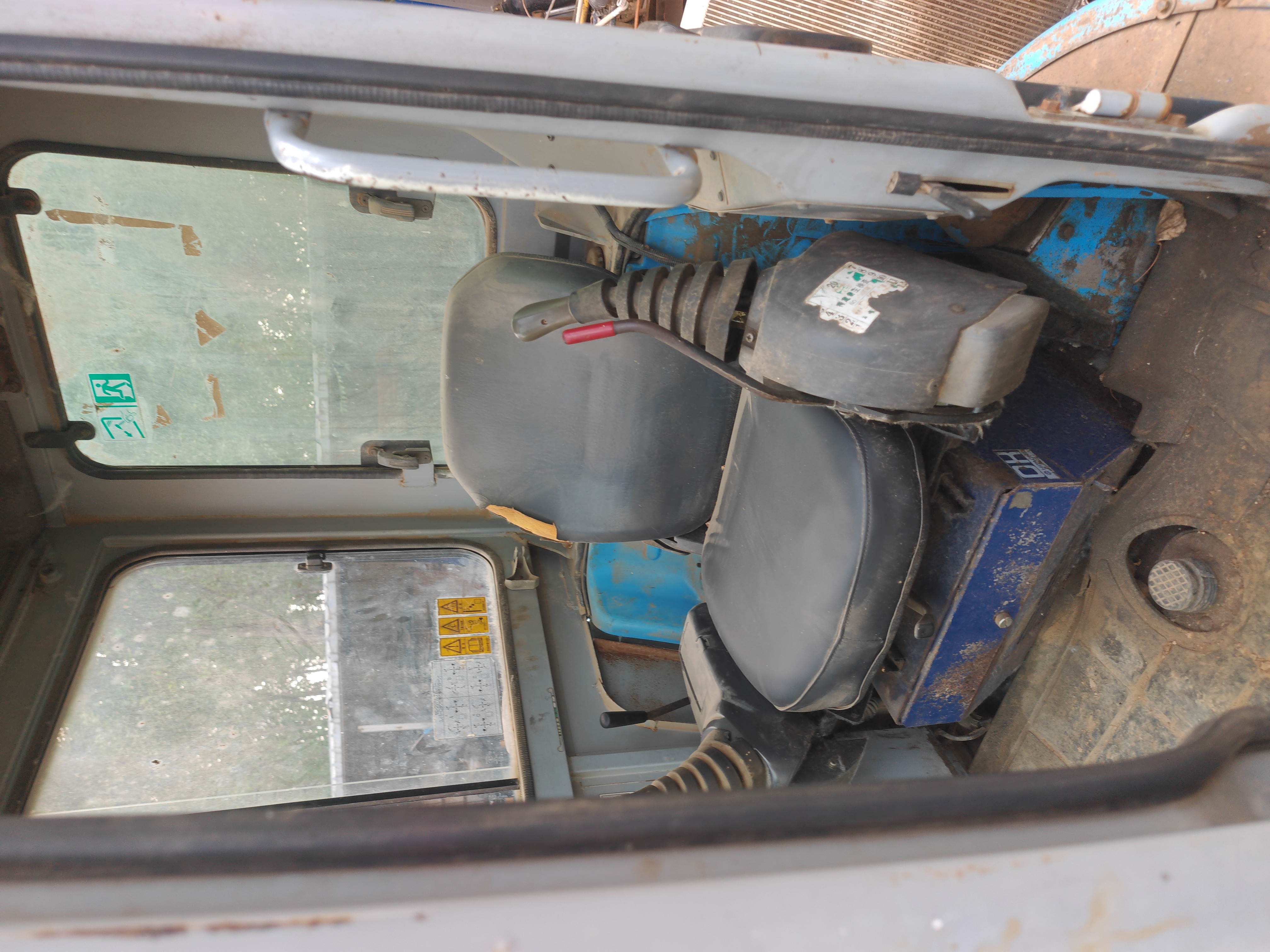 Buy Hitachi Used Excavator / 8