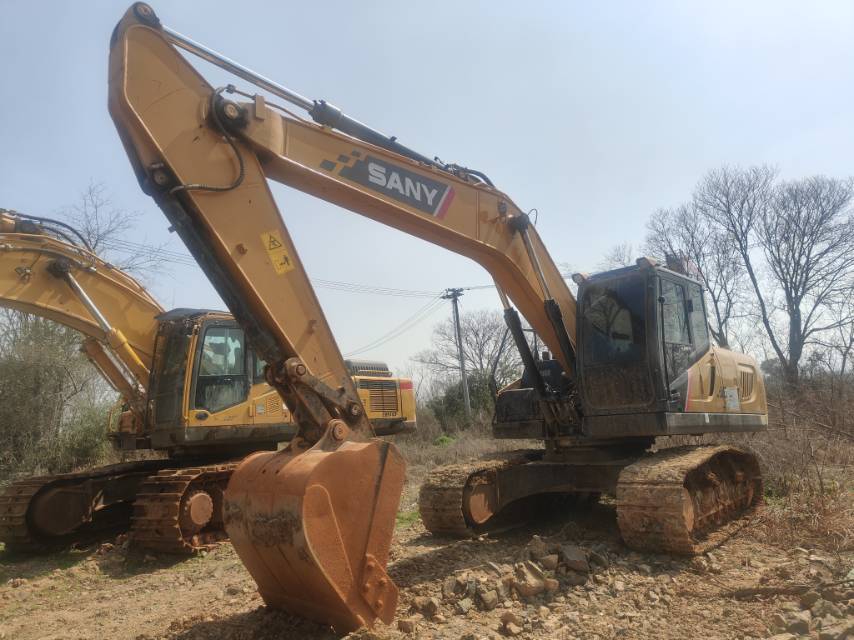 Buy Sany 215C-9 Used Excavator / 3