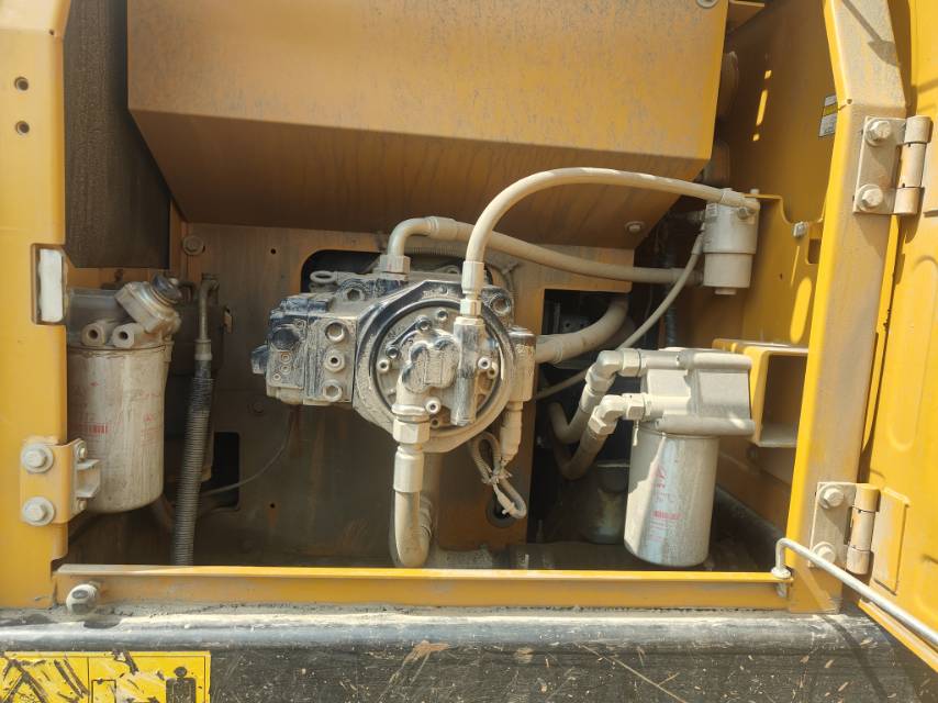 Buy Sany 215C-9 Used Excavator / 5