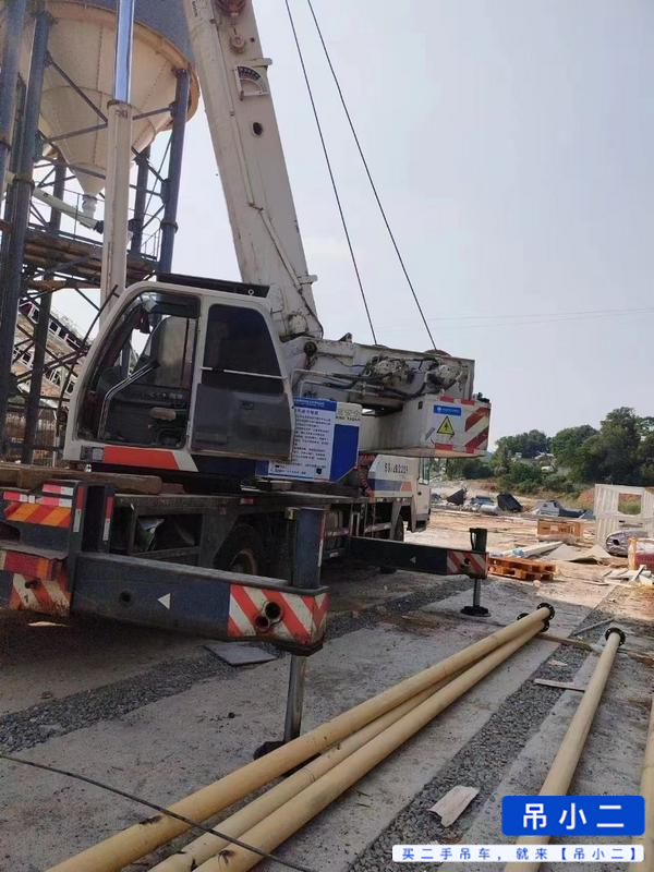 شراء رافعة Zoomlion QY25V531 مستعملة / 4
