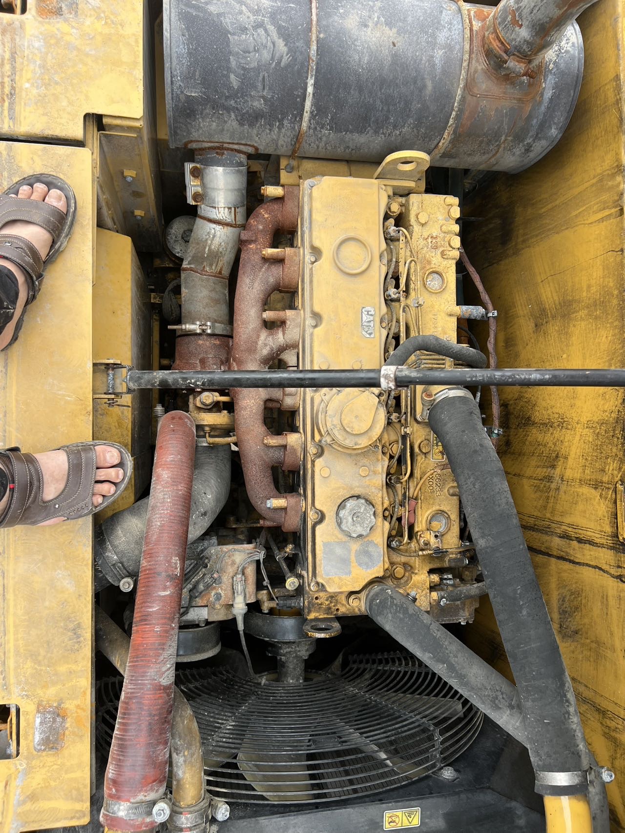 Buy Caterpillar 320C Used Excavator / 3