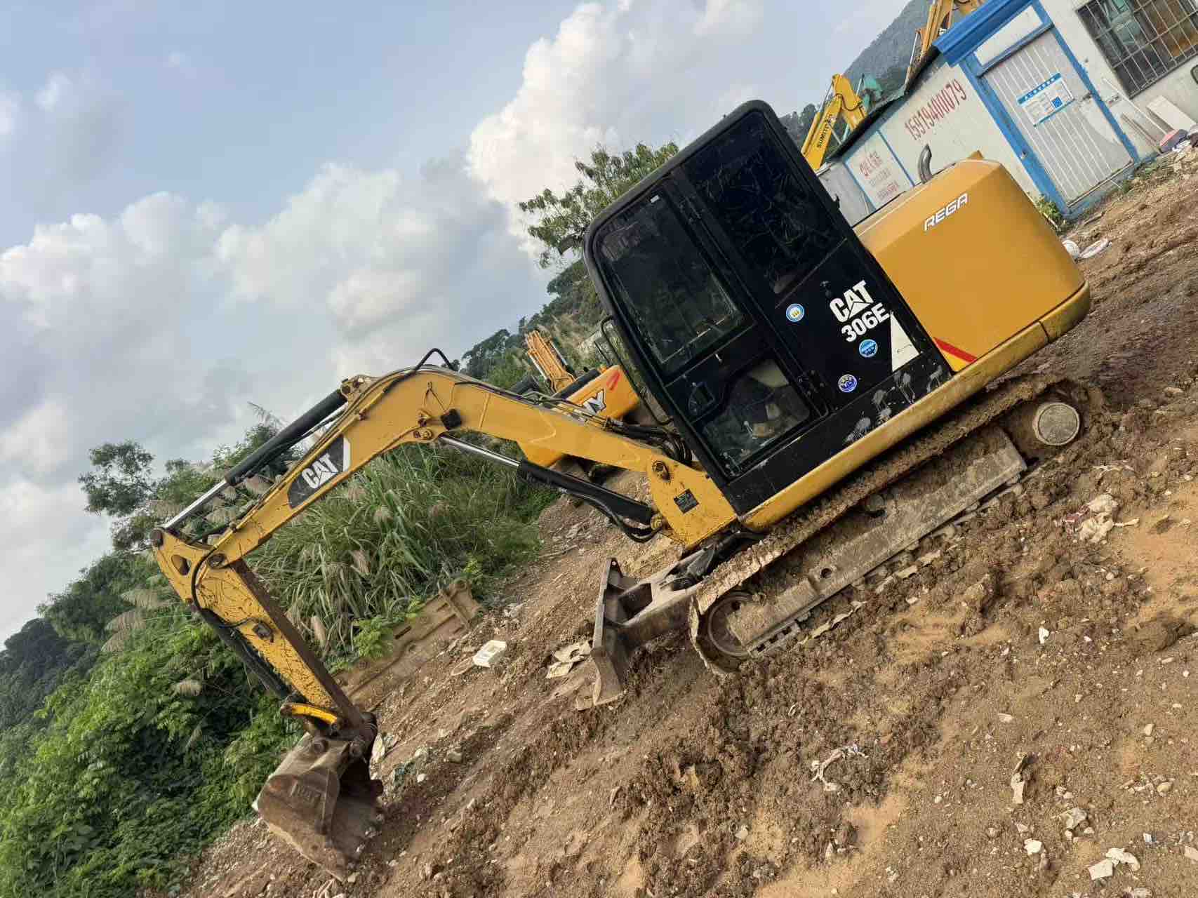 Buy Caterpillar 306E Used Excavator / 6