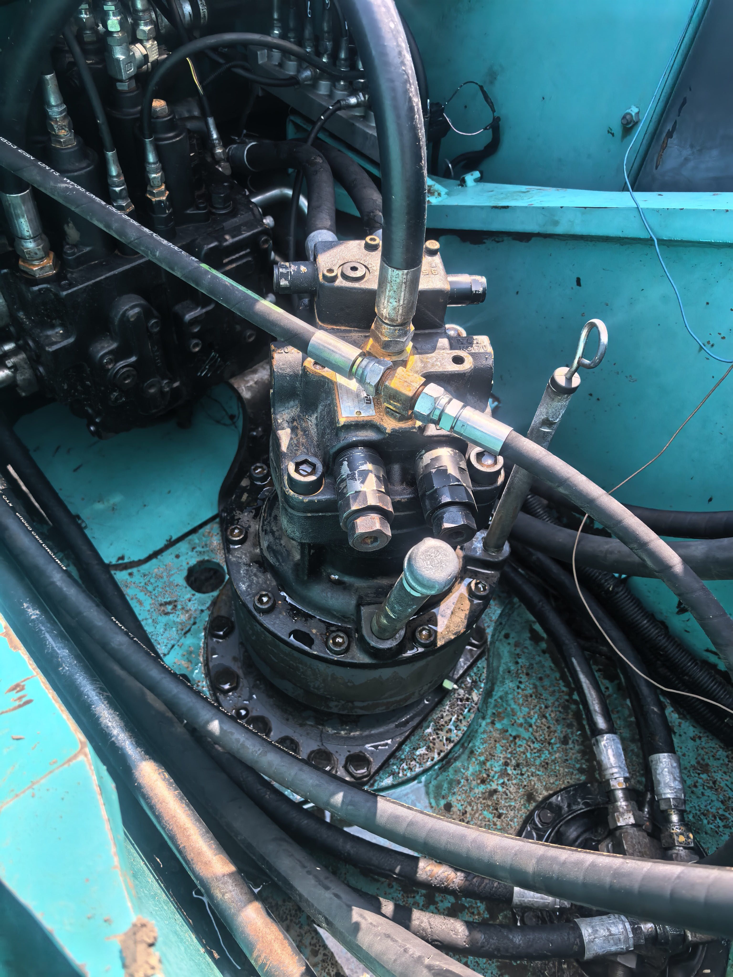 Buy Kobelco 210LC-9 Used Excavator / 7