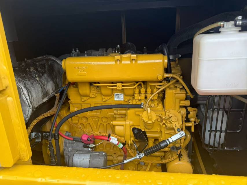Buy Caterpillar 307D Used Excavator / 7