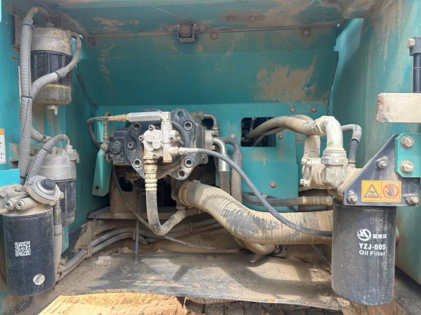 Buy Kobelco 260-8 Used Excavator / 2