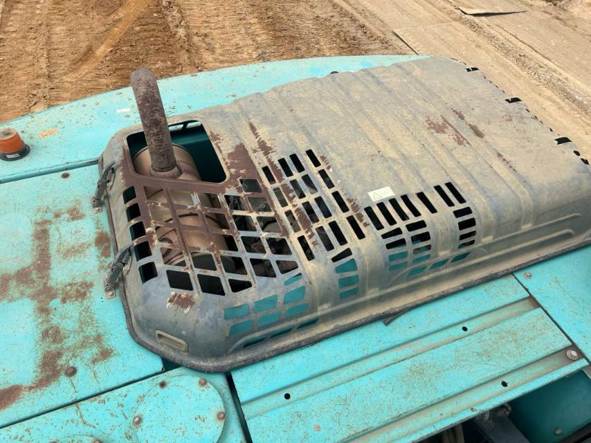Buy Kobelco 260-8 Used Excavator / 3