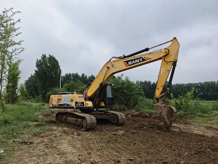 Buy Sany 215C-9 Used Excavator / 3