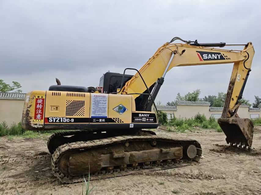 Buy Sany 215C-9 Used Excavator / 2