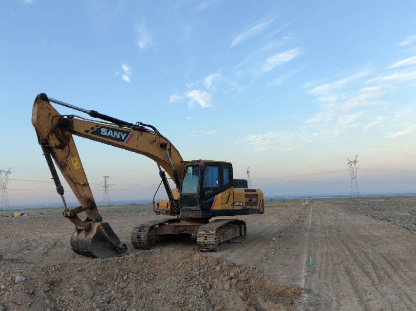 Buy Sany SY215H Used Excavator / 2
