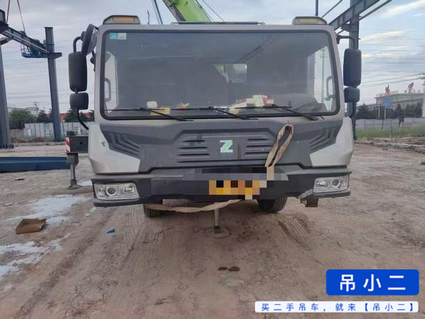 Comprar Zoomlion ZTC251VE562 Usado Grúa