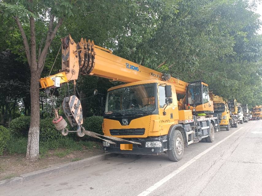 Buy XCMG XCT12L5 Used Crane / 2